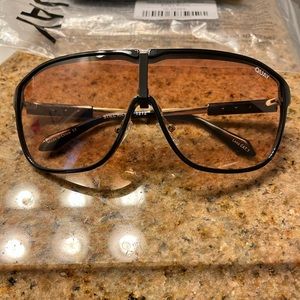 Quay Australia STILL RICH sunglasses